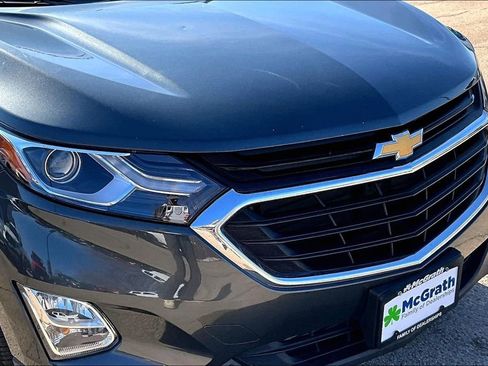 Used 2021 Chevrolet Equinox LT image 32