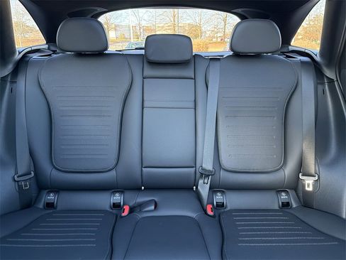 New 2025 Mercedes-Benz GLC 300 4MATIC image 30