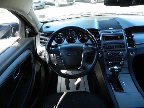 Used 2012 Ford Taurus SEL image 15