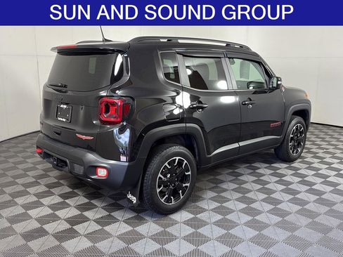 Used 2023 Jeep Renegade Trailhawk w/ Sun/Sound Group AWD/4WD image 5