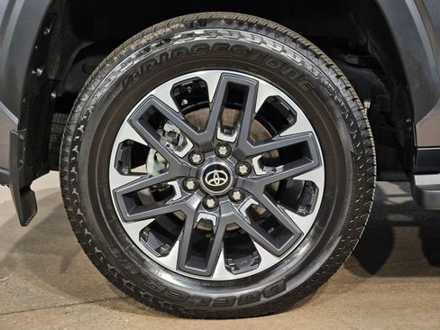 Certified 2025 Toyota Sequoia SR5 AWD/4WD image 17