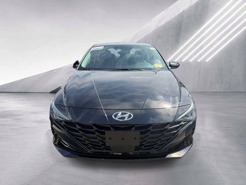 Certified 2023 Hyundai Elantra SEL w/ Convenience Package FWD image 2