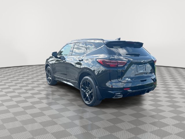 Certified 2026 Chevrolet Blazer RS w/ Driver Confidence II Package FWD image 9