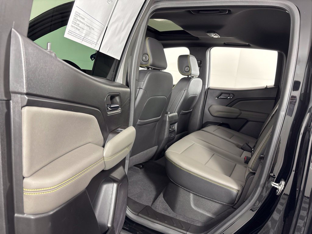 Certified 2024 Chevrolet Colorado ZR2 w/ ZR2 Convenience Package III AWD/4WD image 28