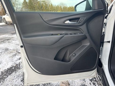 Certified 2021 Chevrolet Equinox LT image 14