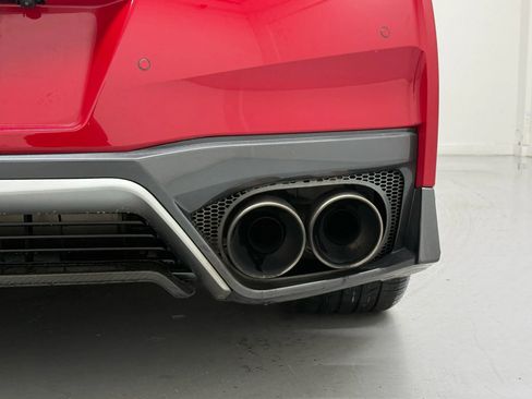 Used 2019 Nissan GT-R Premium w/ Premium Interior Package image 36