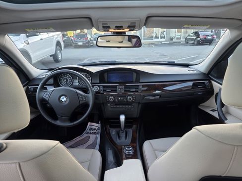 Used 2011 BMW 328i Sedan image 18