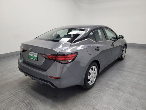 Used 2025 Nissan Sentra S FWD image 9