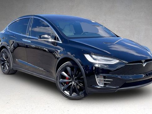 Used 2021 Tesla Model X Performance AWD/4WD image 2