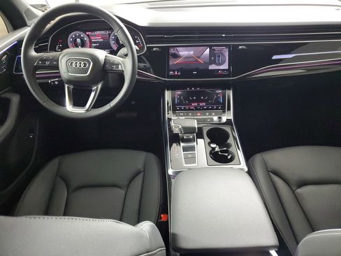 Used 2025 Audi Q7 3.0T Premium Plus w/ Premium Plus Package AWD/4WD image 11