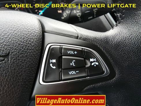 Used 2019 Ford Escape SEL image 17