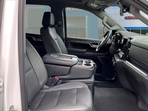 Used 2024 Chevrolet Silverado 2500 LTZ image 30