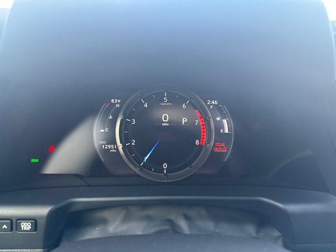 Used 2024 Lexus ES 350 F Sport w/ Accessory Package (Z2) FWD image 9