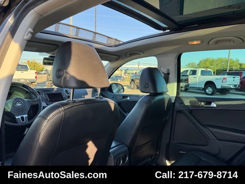 Used 2017 Volkswagen Tiguan SEL image 47