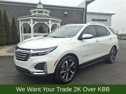 Used 2022 Chevrolet Equinox Premier image 2