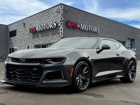 Used 2017 Chevrolet Camaro ZL1 RWD image 1