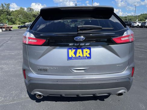 Used 2022 Ford Edge Titanium AWD/4WD image 8