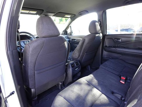 Certified 2022 Honda Pilot Sport image 27