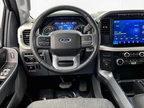 Used 2022 Ford F150 XLT w/ Equipment Group 302A High image 5