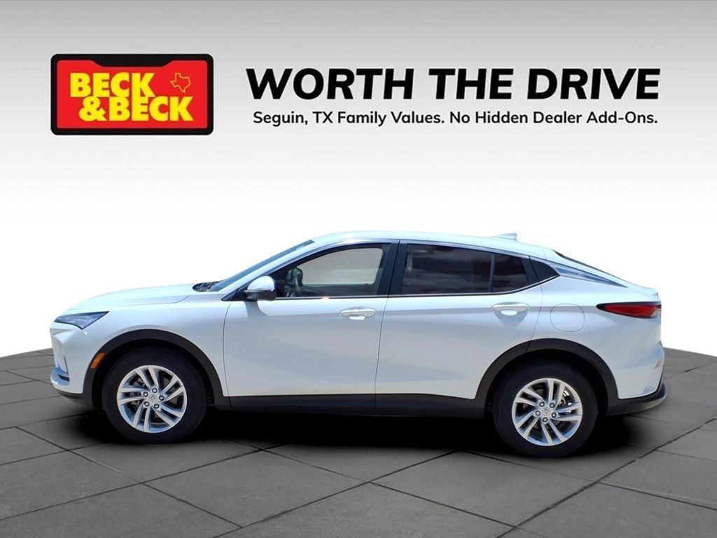 New 2026 Buick Envista Sport Touring FWD image 8