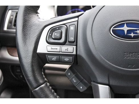 Used 2017 Subaru Outback 2.5i Limited AWD/4WD image 16