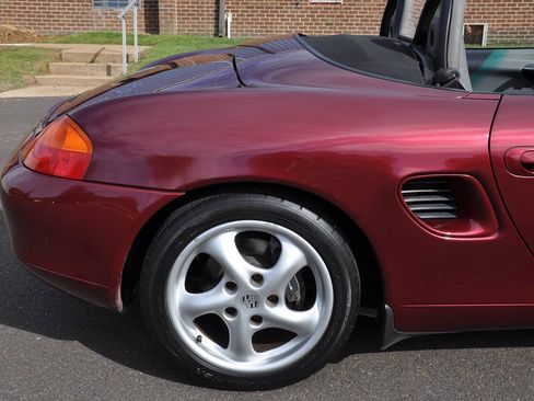 Used 1997 Porsche Boxster RWD image 20