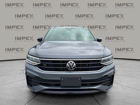 Used 2022 Volkswagen Tiguan SE R-Line AWD/4WD image 8