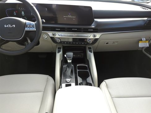 New 2025 Kia Telluride S image 17