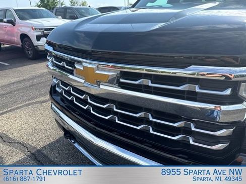 Used 2024 Chevrolet Silverado 1500 LTZ w/ LTZ Convenience Package II AWD/4WD image 9
