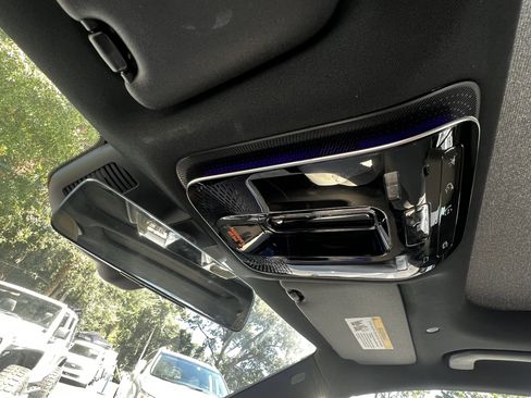 Used 2023 Mercedes-Benz C 300 Sedan image 27