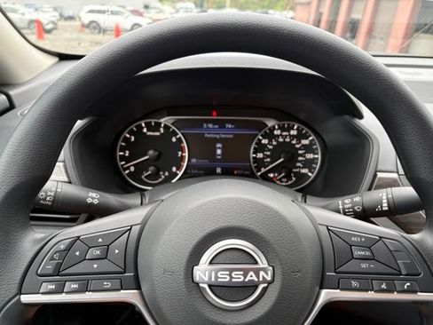 New 2026 Nissan Altima 2.5 SV AWD/4WD image 11