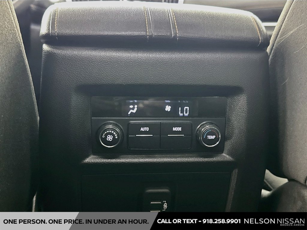 Used 2021 Chevrolet Traverse LS w/ LPO, Blackout Package FWD image 23
