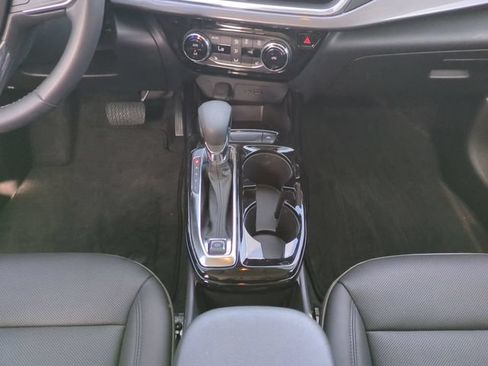 Used 2024 Chevrolet Trax ACTIV w/ Driver Confidence Package FWD image 20