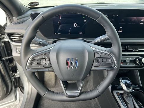 Certified 2024 Buick Envista Sport Touring w/ Convenience I Package image 15