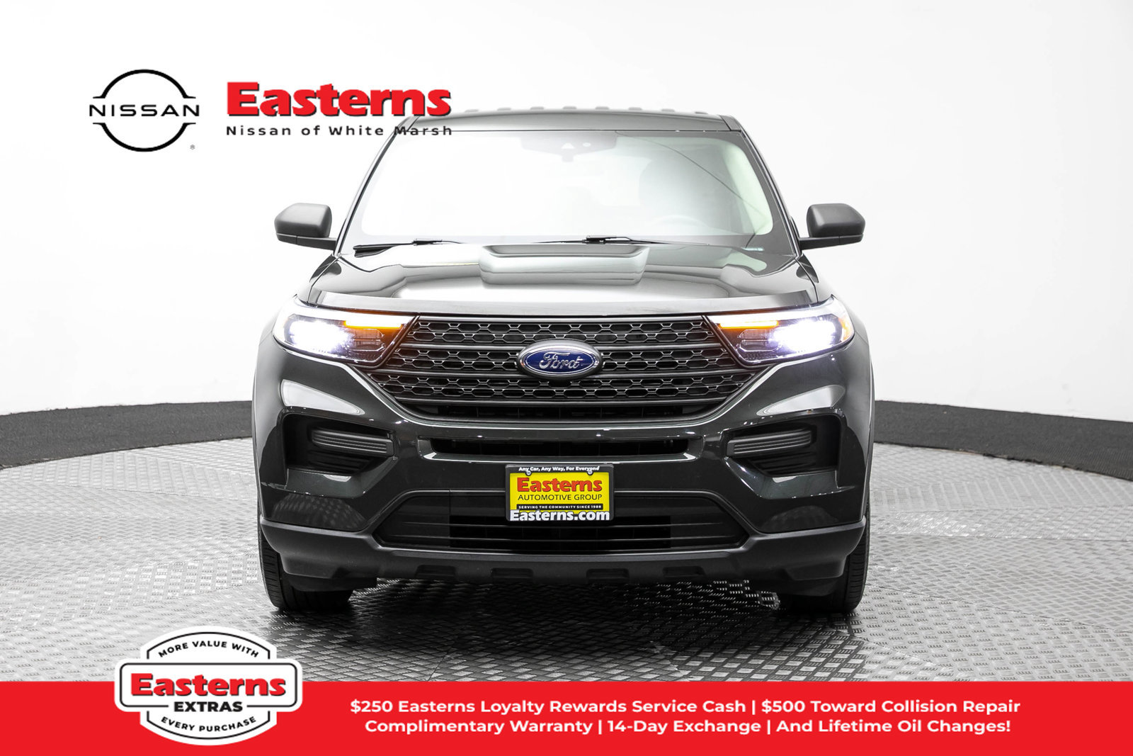Used 2022 Ford Explorer 2WD image 2