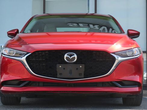 Used 2025 MAZDA MAZDA3 s FWD image 3