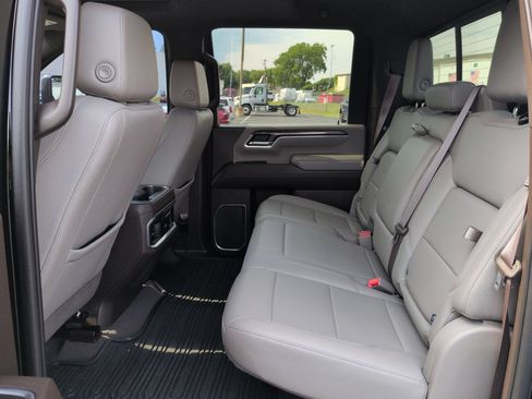 Certified 2024 Chevrolet Silverado 2500 LTZ w/ LTZ Premium Package AWD/4WD image 26