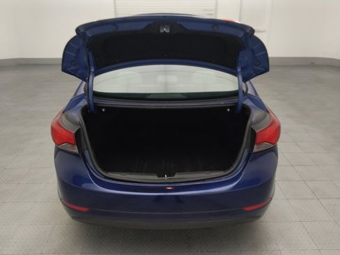Used 2015 Hyundai Elantra SE w/ Option Group 02 FWD image 29