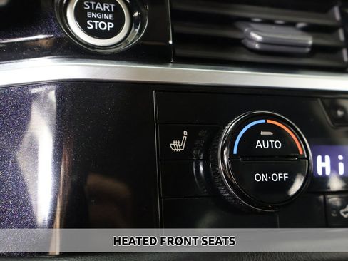 Used 2023 Nissan Pathfinder SV image 6