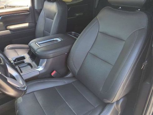 Used 2022 GMC Sierra 1500 SLT w/ SLT Premium Plus Package AWD/4WD image 3