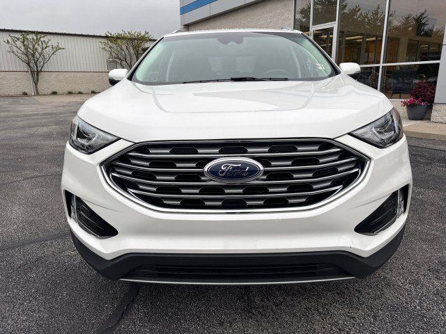 Used 2020 Ford Edge SEL w/ Convenience Package AWD/4WD image 8