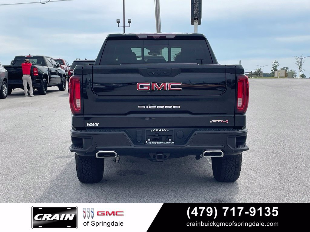 Used 2025 GMC Sierra 1500 AT4 w/ AT4 Premium Package AWD/4WD image 6