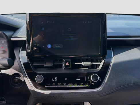 Used 2025 Toyota Corolla Cross AWD Hybrid image 12