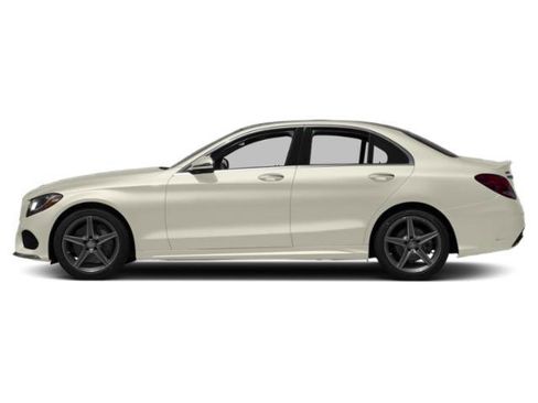 Used 2015 Mercedes-Benz C 300 4MATIC Sedan image 3