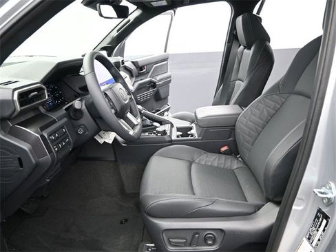 New 2026 Toyota 4Runner TRD Off-Road Premium image 12