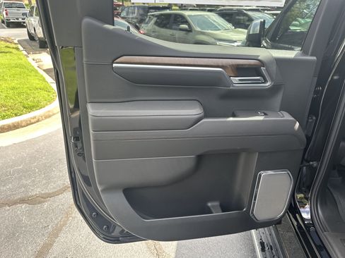 New 2025 Chevrolet Silverado 1500 High Country image 22