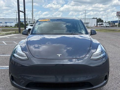 Used 2023 Tesla Model Y AWD image 8