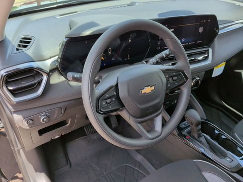 New 2026 Chevrolet TrailBlazer LS FWD image 14