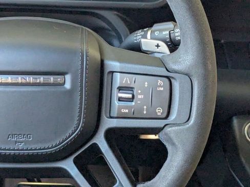 Used 2023 Land Rover Defender 110 image 20