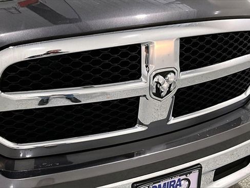 Used 2023 RAM 1500 Classic SLT image 34